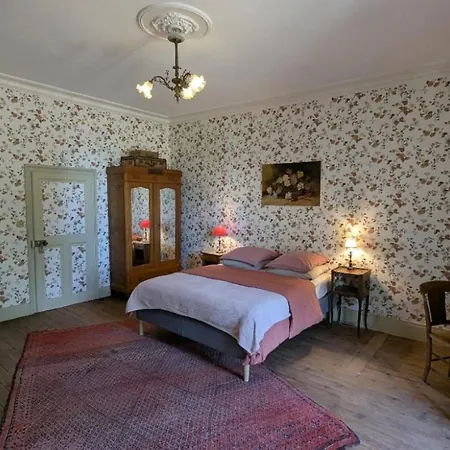D'hotes Au Chateau Le Perray Frühstückspension 3*